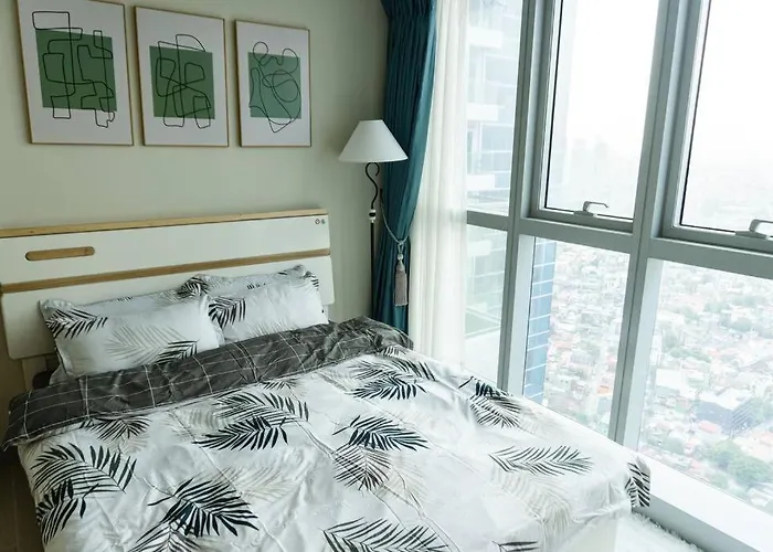 Apartment A2j Luxury 3br Uptown Balcony Bgc Near Mall Manila